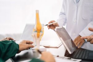 膝の痛みの原因 変形性膝関節症